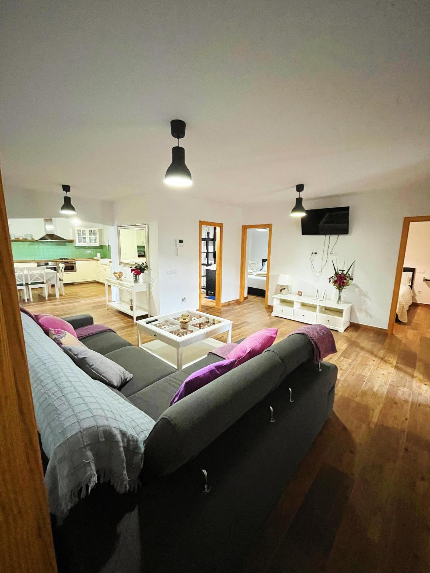 Villa Ines San Bartolomé Екстериор снимка